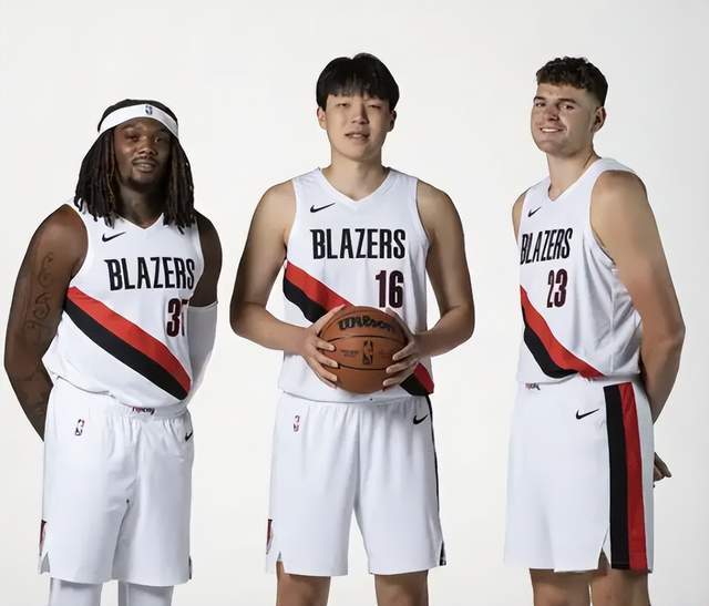 九游官网-赛季报销！1场没打就被裁！ 杨瀚森也要警觉了！