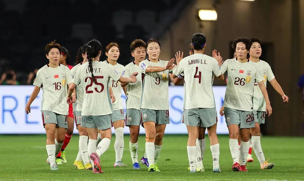 九游官网-中国女足赢球却遭全网怒批：史上最差女足，外教上任有黑幕？